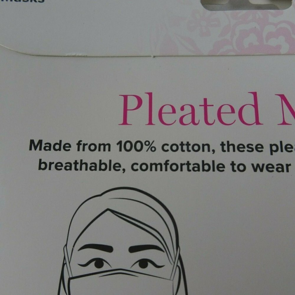 💰3/$25 Vera Bradley 2-Pack Pleated Cloth Face Masks Merry Mischief Cotton NEW - Picture 8 of 9